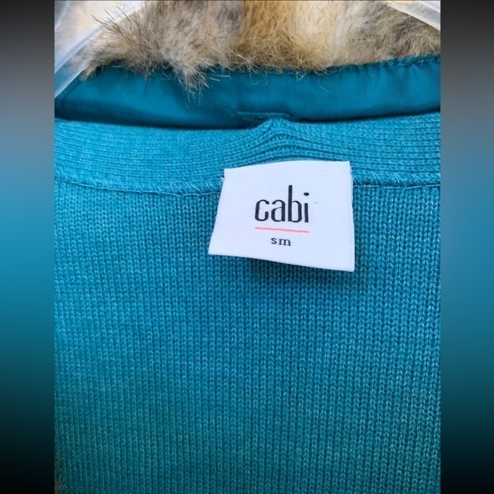 Cabi Knit Sweater Cardigan Blazer With Removable Fur Collar Size Small Old Money - Picture 3 of 4